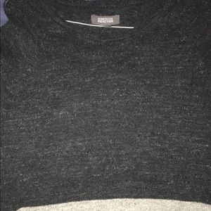 Kenneth Cole grey/black sweater